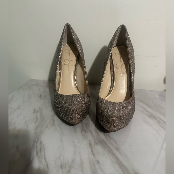 Jessica Simpson Elegant Glittery Pumps size 10 - Picture 2 of 7